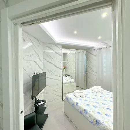 Marco House - Seaview Apartment - Fronte Mare - Casa Vacanza Anzio Exterior photo