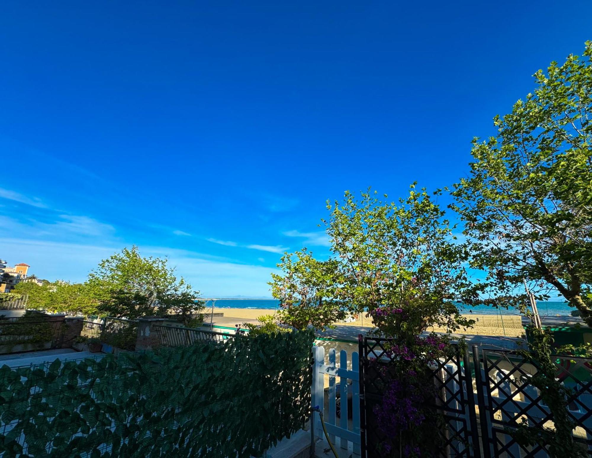 Hébergement de vacances Marco House - Seaview - Fronte Mare - Casa *